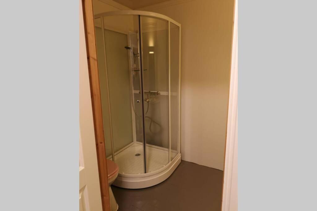 Koselig Hus I Havna Apartment สโวลแวร์ ภายนอก รูปภาพ