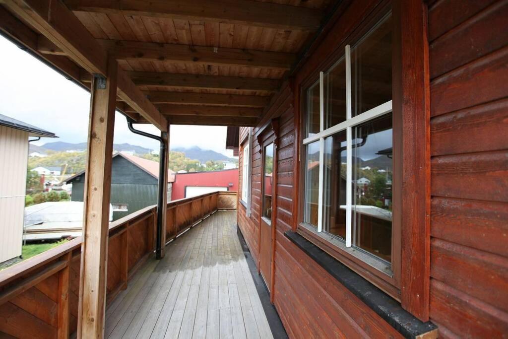 Koselig Hus I Havna Apartment สโวลแวร์ ภายนอก รูปภาพ