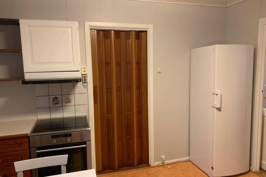 Koselig Hus I Havna Apartment สโวลแวร์ ภายนอก รูปภาพ