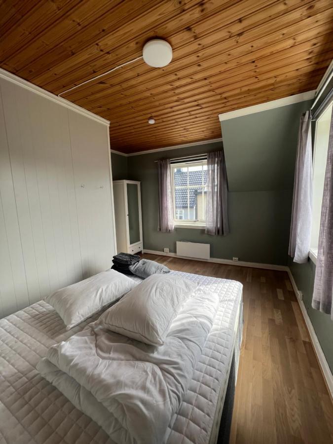 Koselig Hus I Havna Apartment สโวลแวร์ ภายนอก รูปภาพ